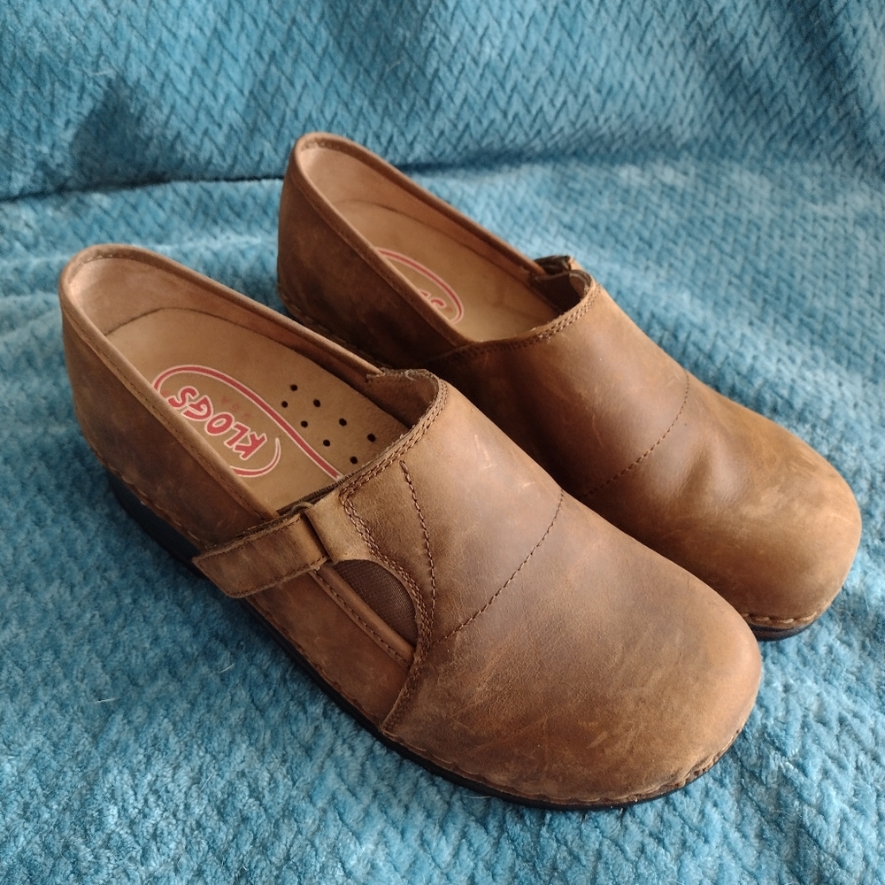 Klogs Brown Leather Slip-On Shoes